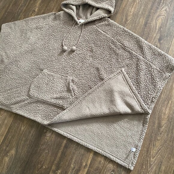 Koolaburra by UGG Cozy Brushed Back Sherpa Poncho w/ Hood 2X/3X A388384 - Picture 2 of 9